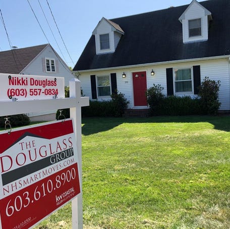 Mortgage buyer Freddie Mac reported Thursday that the average rate on the 30-year home loan edged up to 2.90% from 2.87% last week. One year ago, the rate averaged 3.64%.    ghows-SO-200929755-2efe0032.jpg