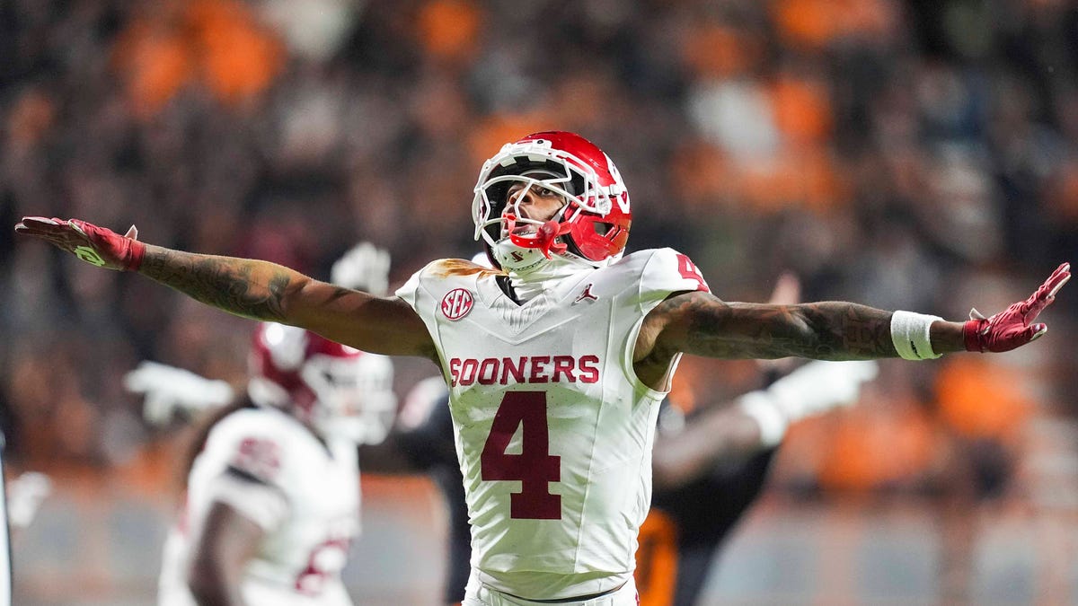 Tennessee football playoff hopes go dark in loss vs Oklahoma big-play defense | Adams Tennessee football playoff hopes go dark in loss vs Oklahoma big-play defense | Adams