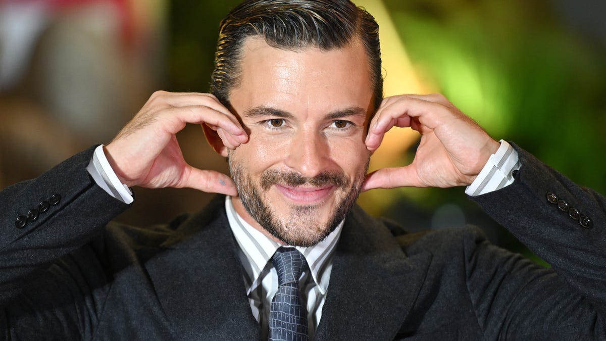 Jonathan Bailey named People’s Sexiest Man Alive 2025 Jonathan Bailey named People’s Sexiest Man Alive 2025