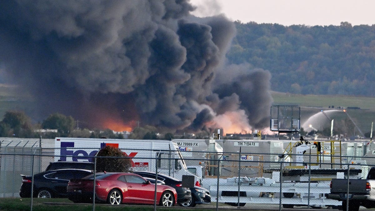 UPS jet crashes near Louisville airport, huge fire reported
