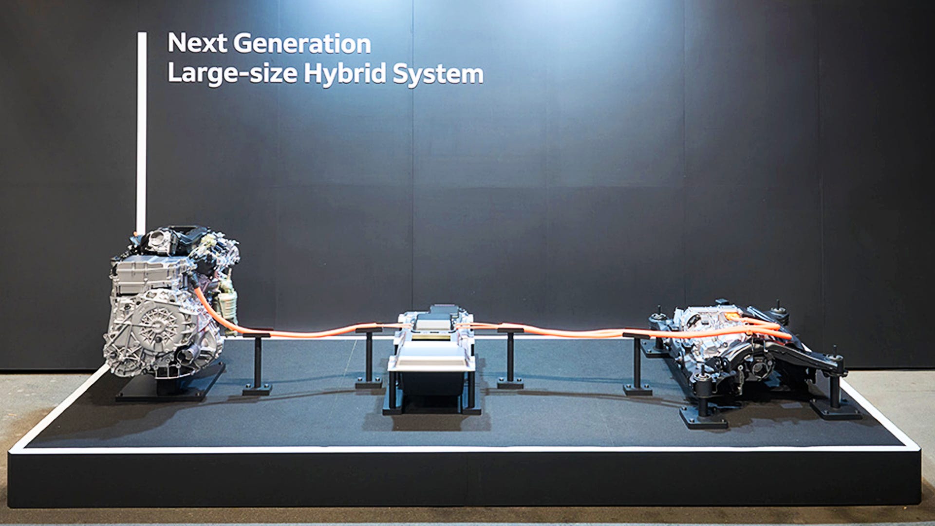 Honda says its future large hybrids will beat gas models on efficiency