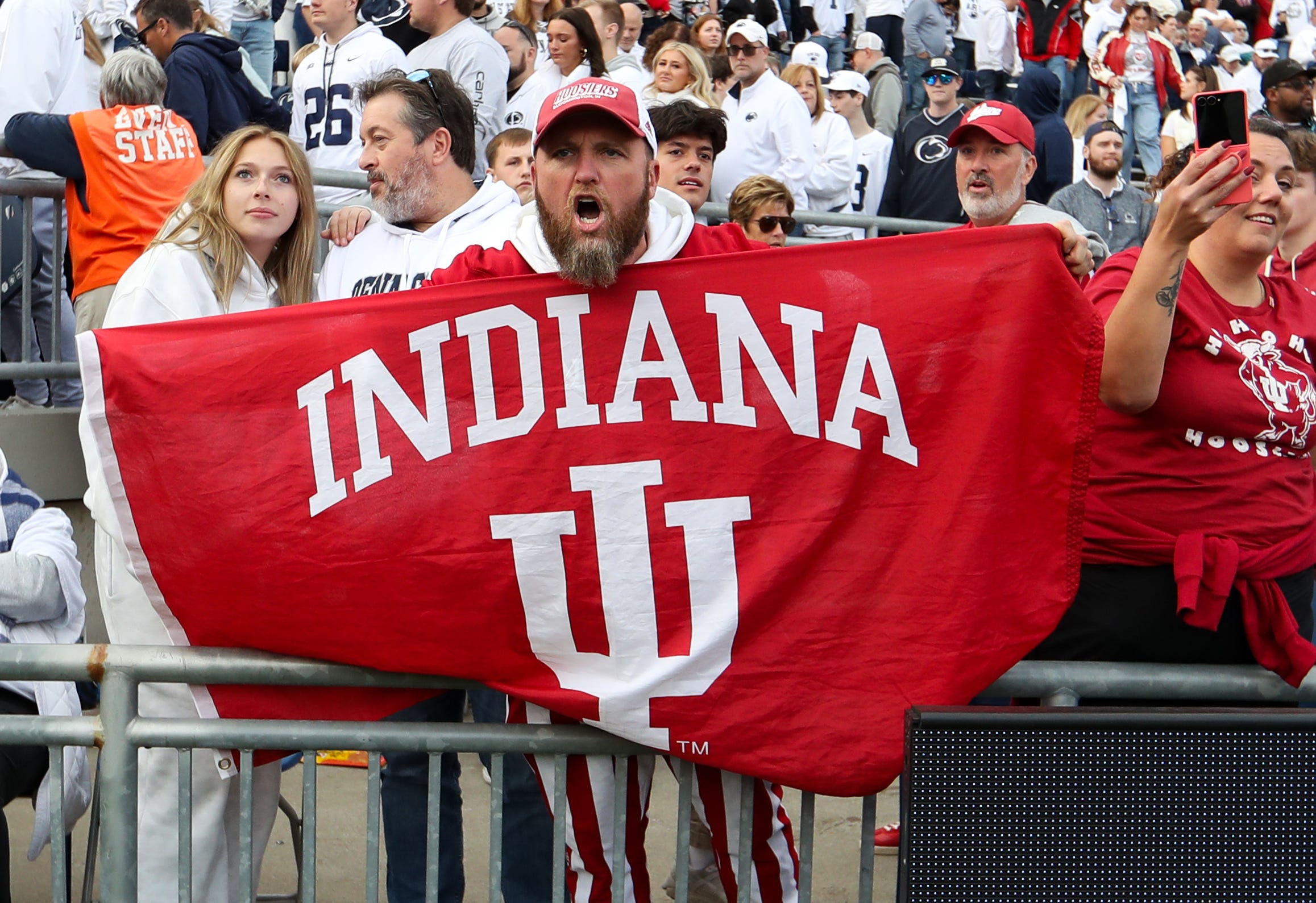 IU football vs Wisconsin kickoff time, channel, streaming info