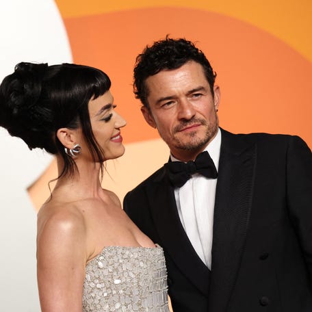 Katy Perry and Orlando Bloom attend the Vanity Fair Oscar Party at the Wallis Annenberg Center for the Performing Arts in Beverly Hills, California, on March 2, 2025.