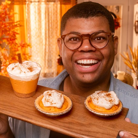 How to make tasty no-bake mini pumpkin pies.