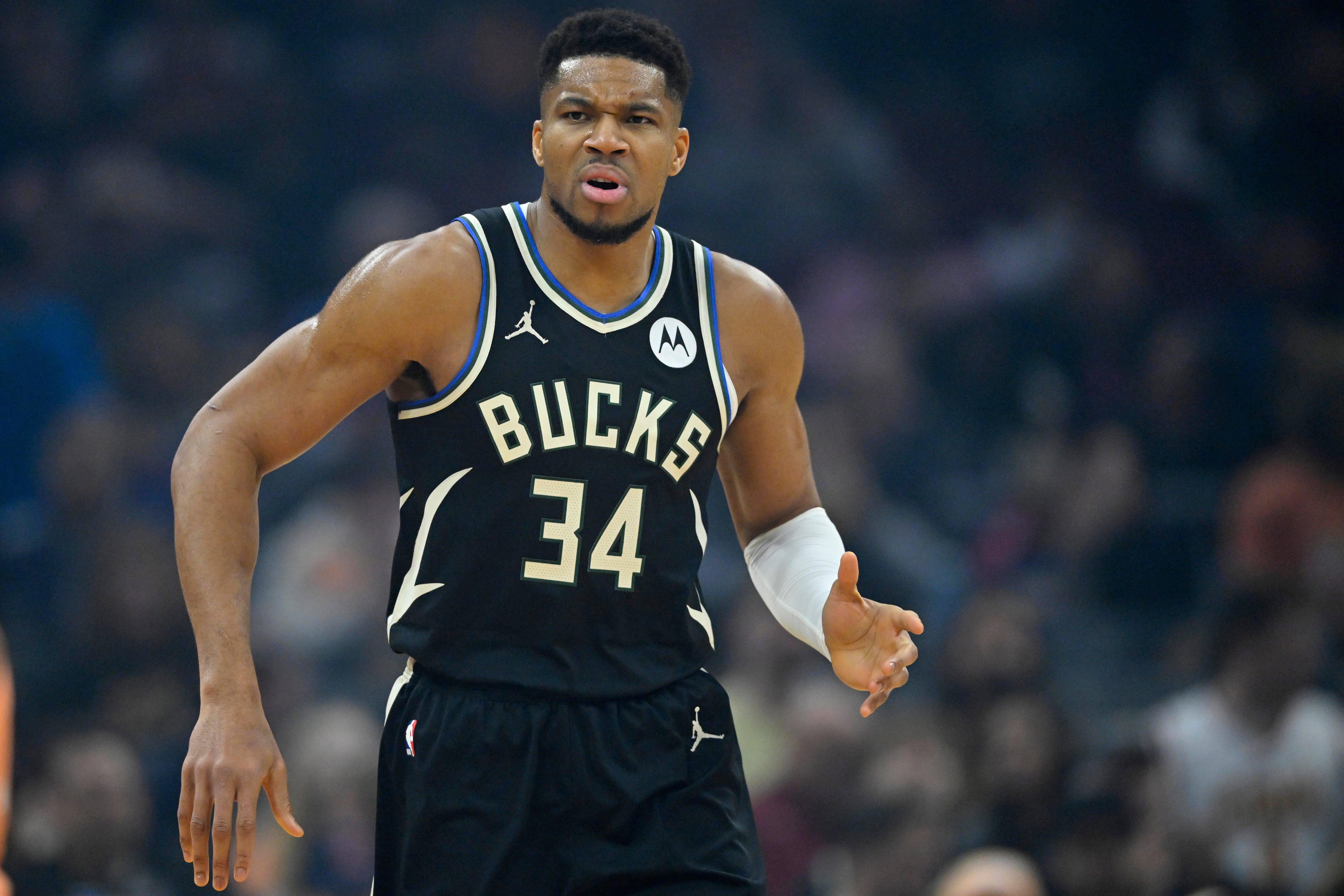 Giannis Antetokounmpo Stats, NBA News, Bio and More - USA TODAY Sports