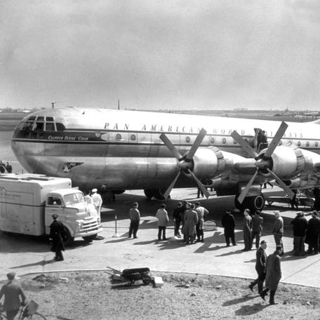 1949: The Pan-American World Airways clipper 'Flying Cloud', the first of a fleet which will fly between New York and London. (Photo by Topical Press Agency/Getty Images)