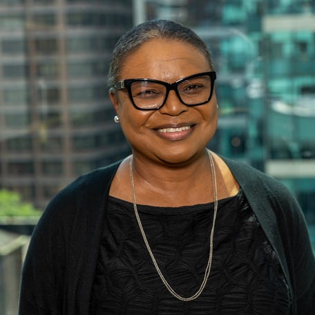 Robin Meeks, 56, suffered from a severe dysphagia and was unable to swallow solid food order for over a decade. A surgery in December 2024 changed her life.