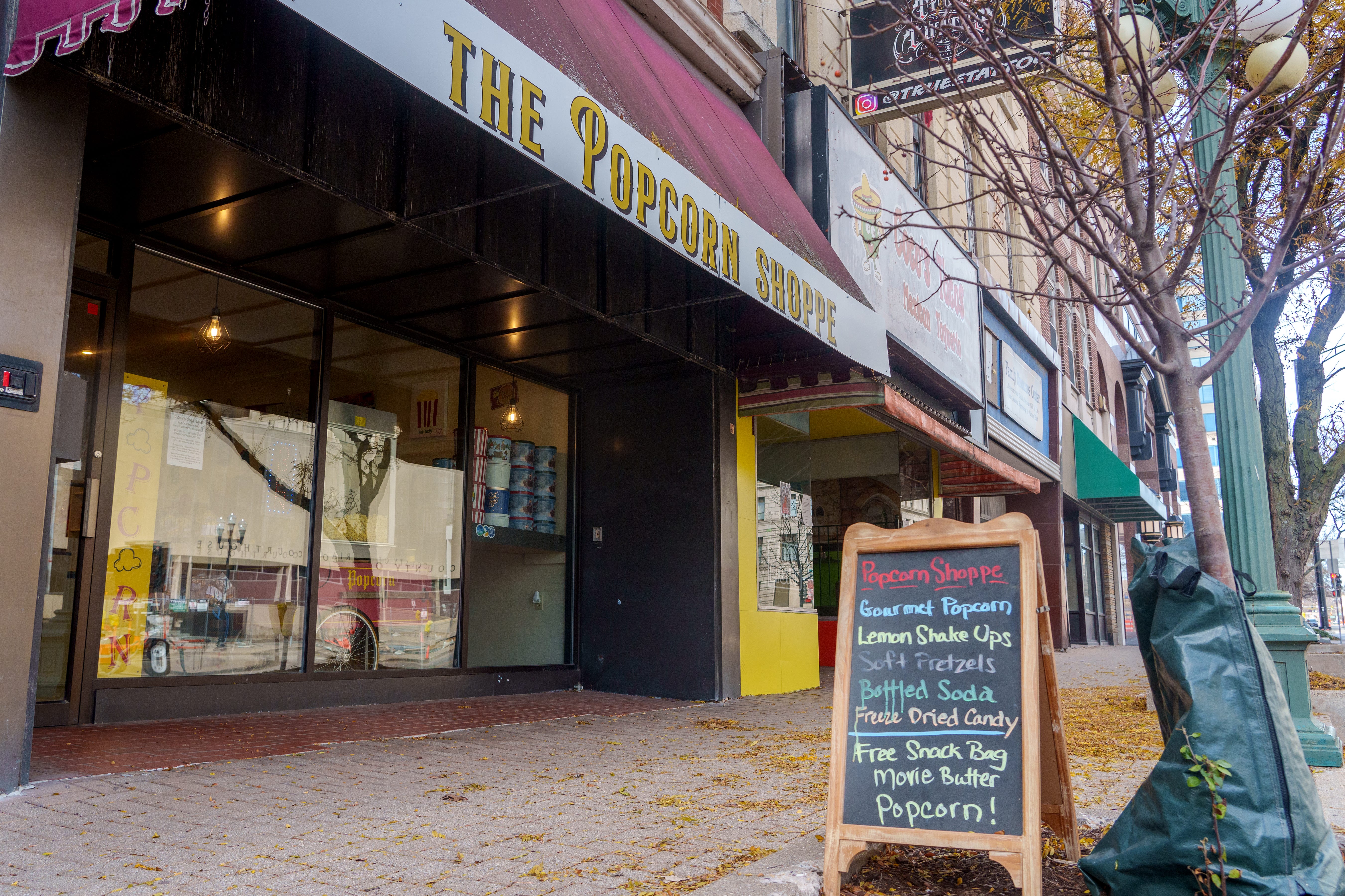 Amid winter slowdown, Peoria business pleads for community support