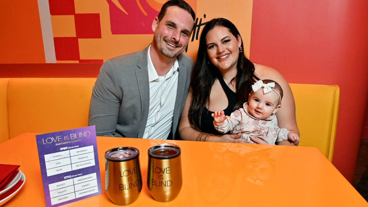 ‘Love is Blind’ stars Alexa, Brennon split after 4 years of marriage ‘Love is Blind’ stars Alexa, Brennon split after 4 years of marriage