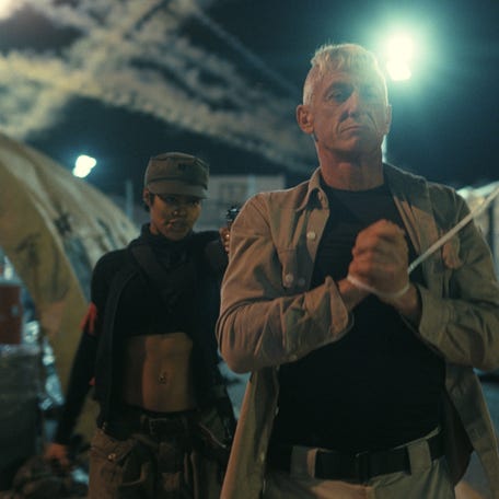 Supporting actor: Sean Penn, 