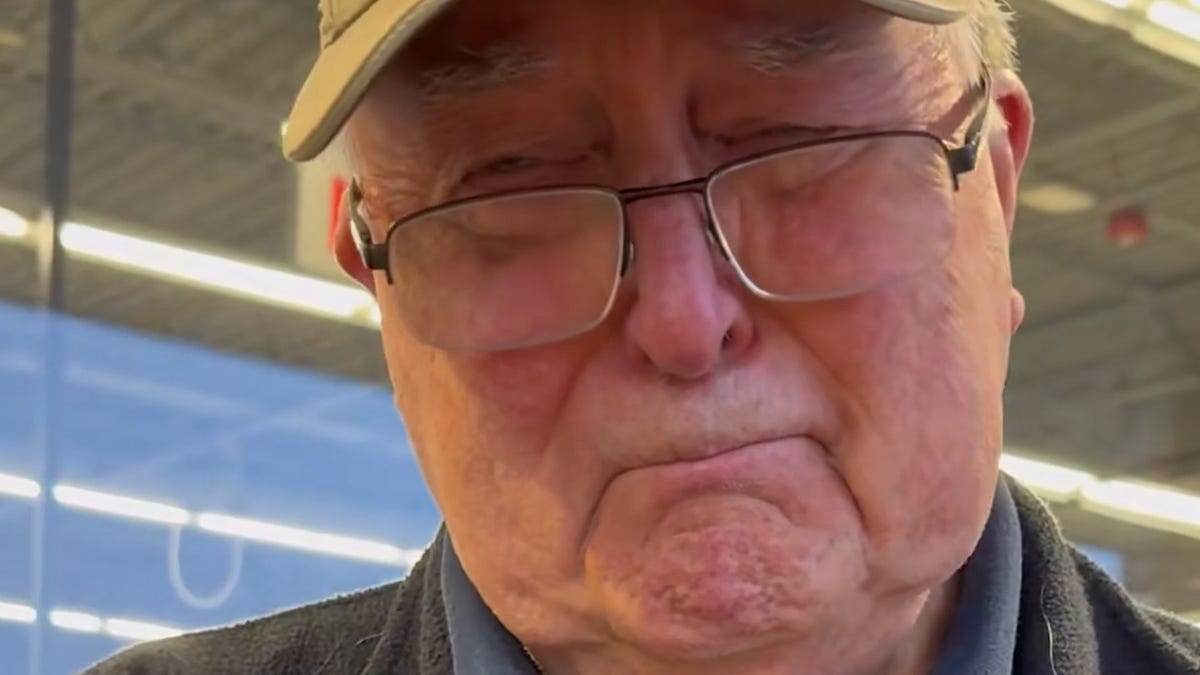 Viral fundraiser gives 88-year-old veteran another chance at retirement thumb