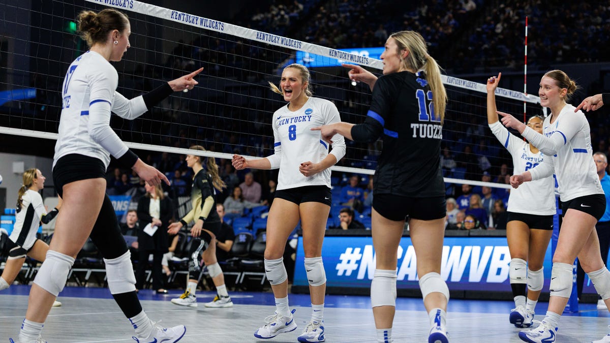 Ncaa Womens Volleyball Womens National Volleyball First Round Wofford At Kentucky