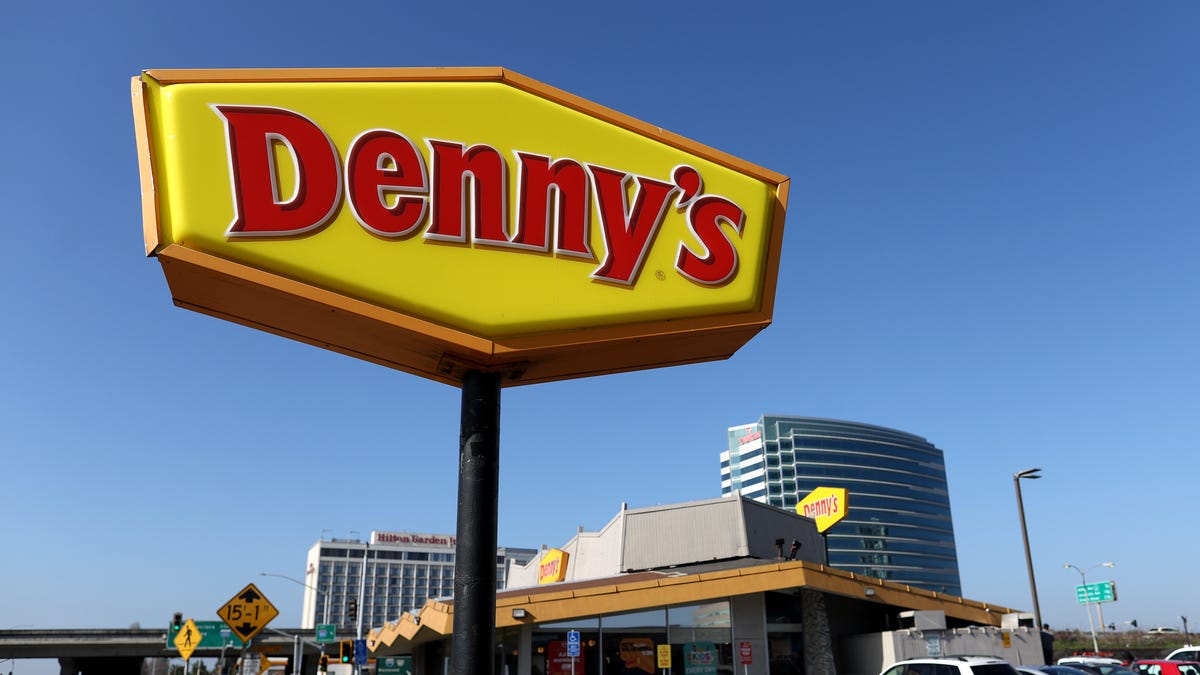 Denny’s closing 150 stores, here’s the Florida, Palm Beach County list Denny’s closing 150 stores, here’s the Florida, Palm Beach County list