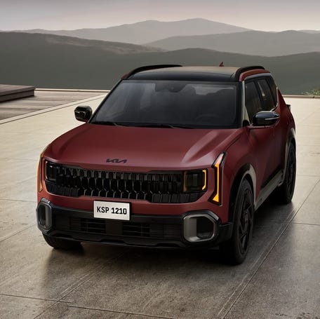 The new Kia Seltos adds a rugged looking X-Line model.