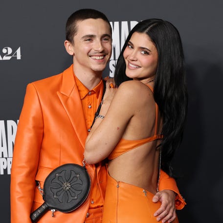 BEVERLY HILLS, CALIFORNIA - DECEMBER 08: (L-R) TimothÃ©e Chalamet and Kylie Jenner attend the Los Angeles premiere of A24's "Marty Supreme" at Samuel Goldwyn Theater on December 08, 2025 in Beverly Hills, California. (Photo by Monica Schipper/Getty Images)