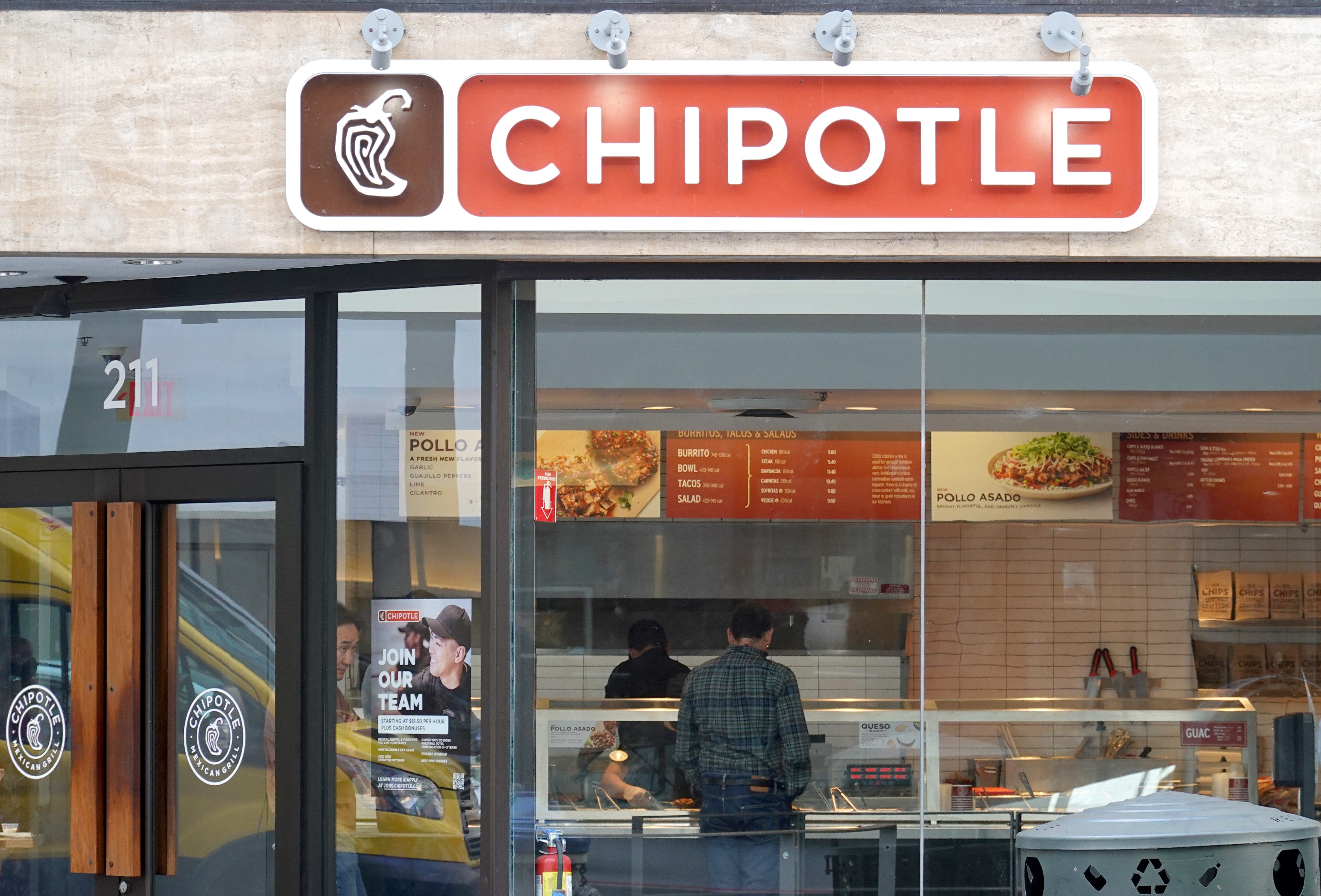 Chipotle's December BOGO Extravaganza: What You Need to Know