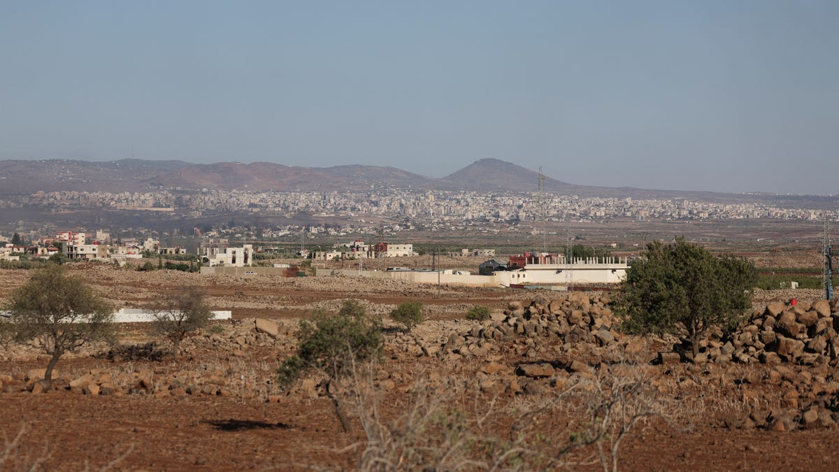 A general view of the city of Sweida, following renewed fighting between Bedouin fighters and Druze gunmen, despite an announced truce, in Syria July 18, 2025. REUTERS/Khalil Ashawi