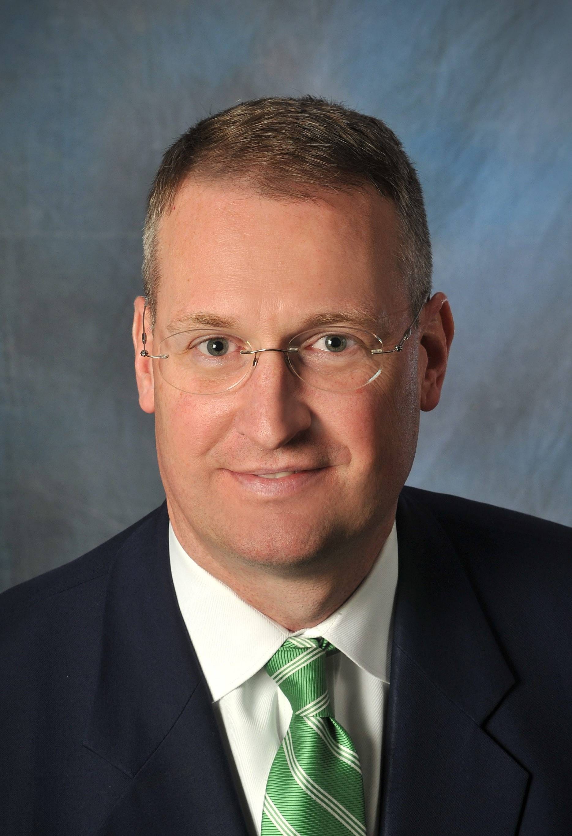 An Erie lawyer offers holiday travel safety advice