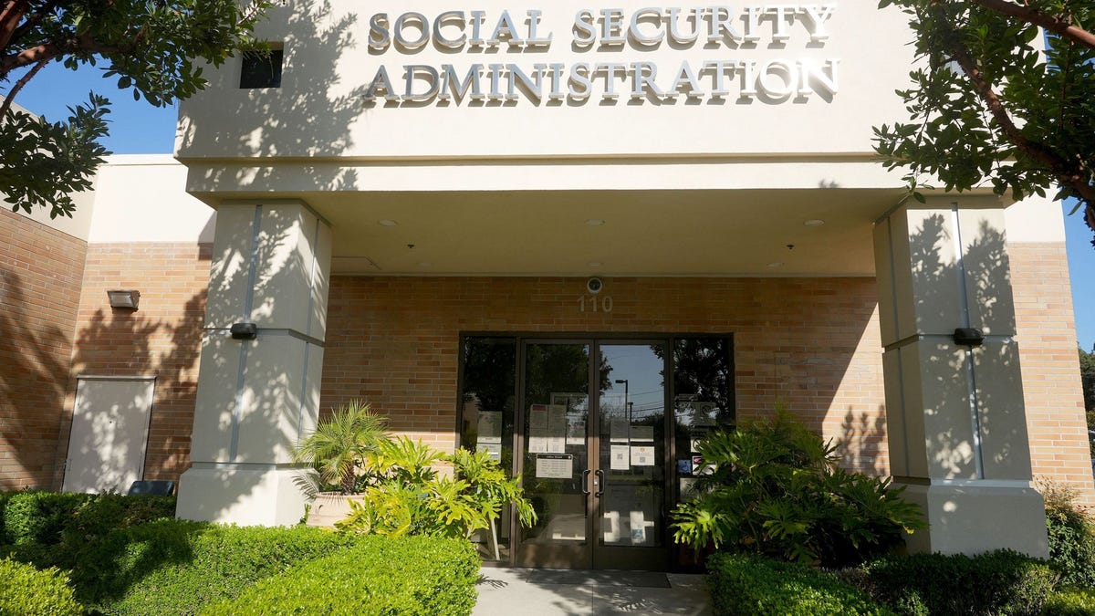 The Social Security Administration's Thousand Oaks, Calif. office on Monday, April 21, 2025.