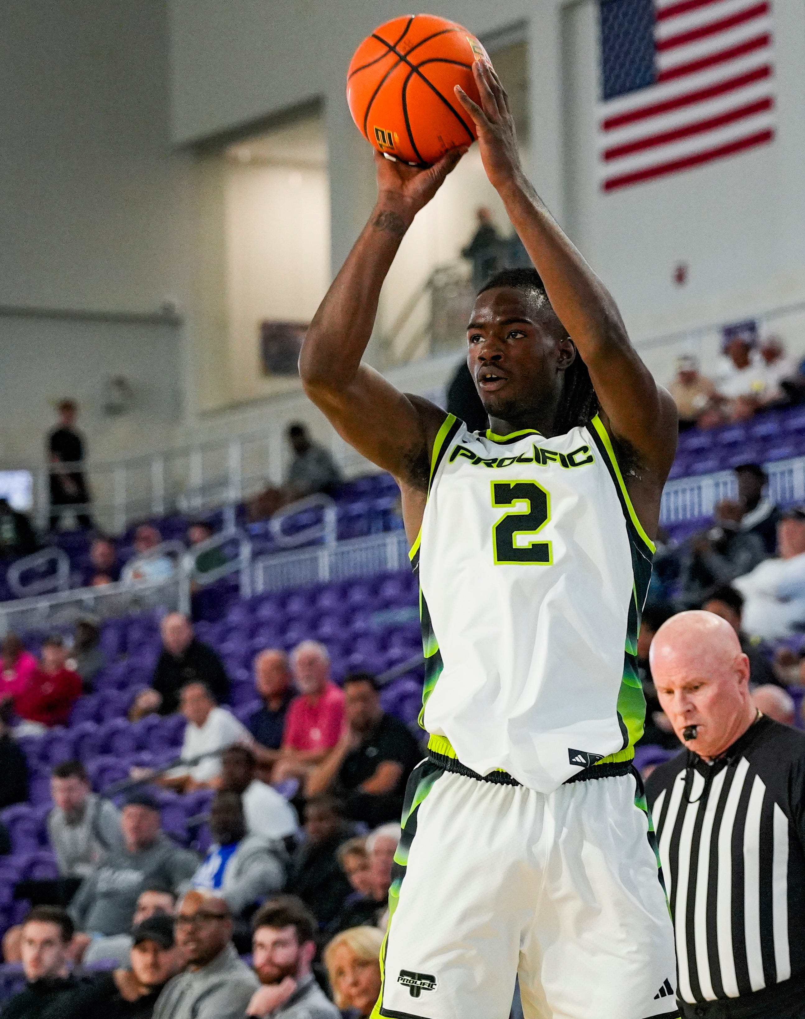 What Alabama basketball did that carries weight in 5-star Caleb Holt's pending decision