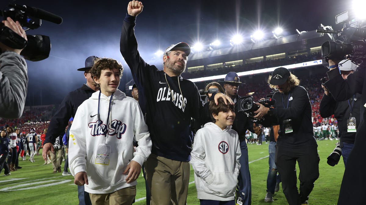 Ole Miss Projects Record 303.4 Transfer Score as Crawford Joins Rebels