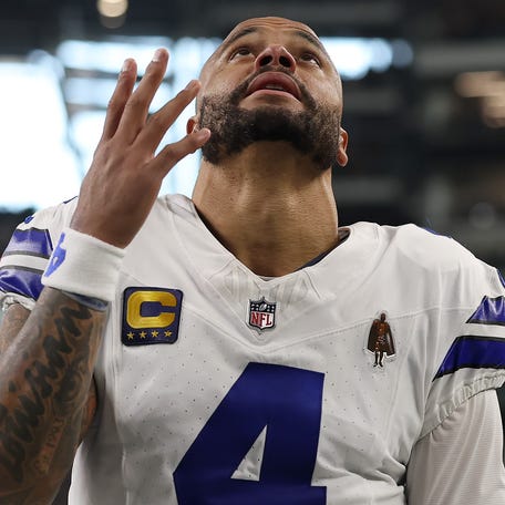 ARLINGTON, TEXAS - NOVEMBER 23: Dak Prescott #4 of the Dallas Cowboys takes on the field prior to the game against the Philadelphia Eagles at AT&T Stadium on November 23, 2025 in Arlington, Texas. (Photo by Stacy Revere/Getty Images)