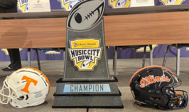 Why Tennessee, Illinois are not wearing orange uniforms in Music City Bowl