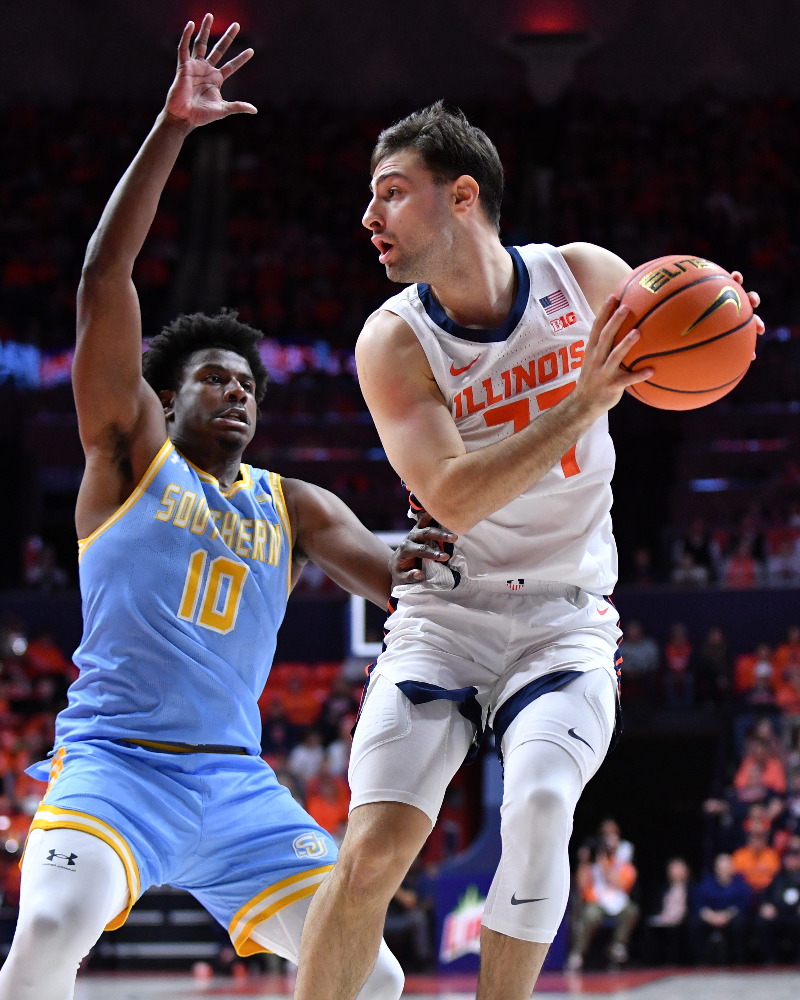 Latest portal news and updates for the Illini basketball team