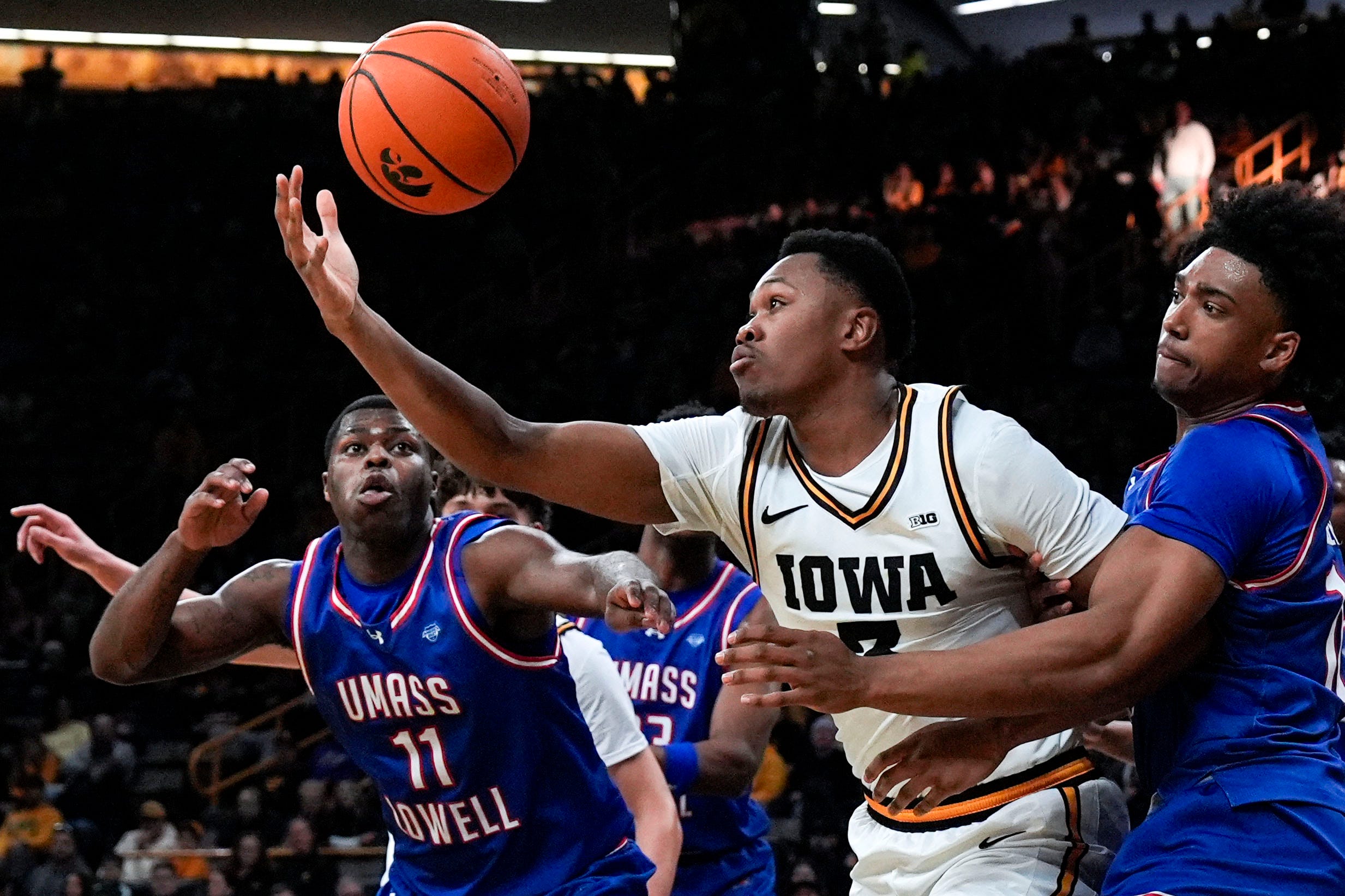 Tip-off time announced for Iowa basketball vs Illinois