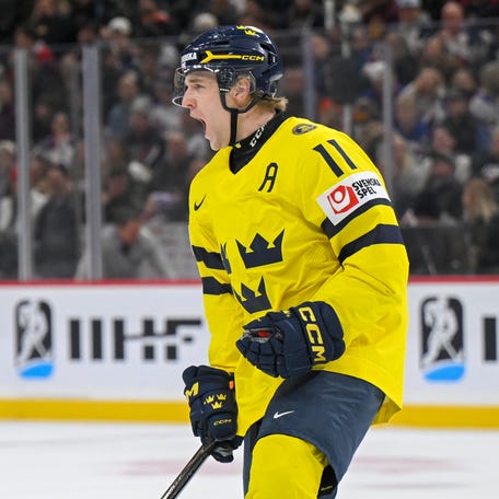 Dec. 31: Sweden forward Lucas Pettersson (11) celebrates his goal against USA during the second period.