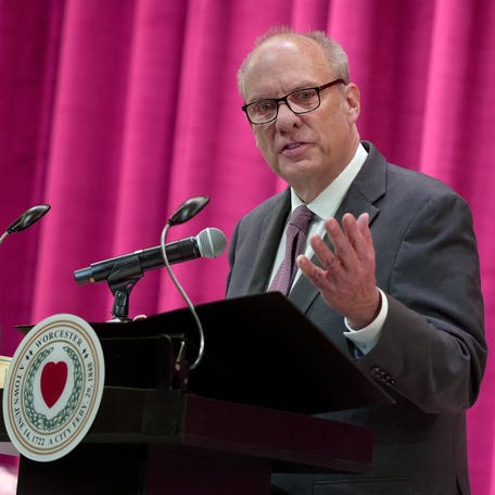 Worcester Mayor Joseph Petty delivers his innaugural address at Doherty Memorial High School on Friday, Jan. 2.