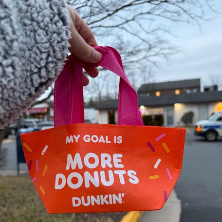 Dunkin' is giving away a free doughnut with any beverage purchase on Friday, Jan. 2, and the doughnuts will come in a reusable donut tote bag.