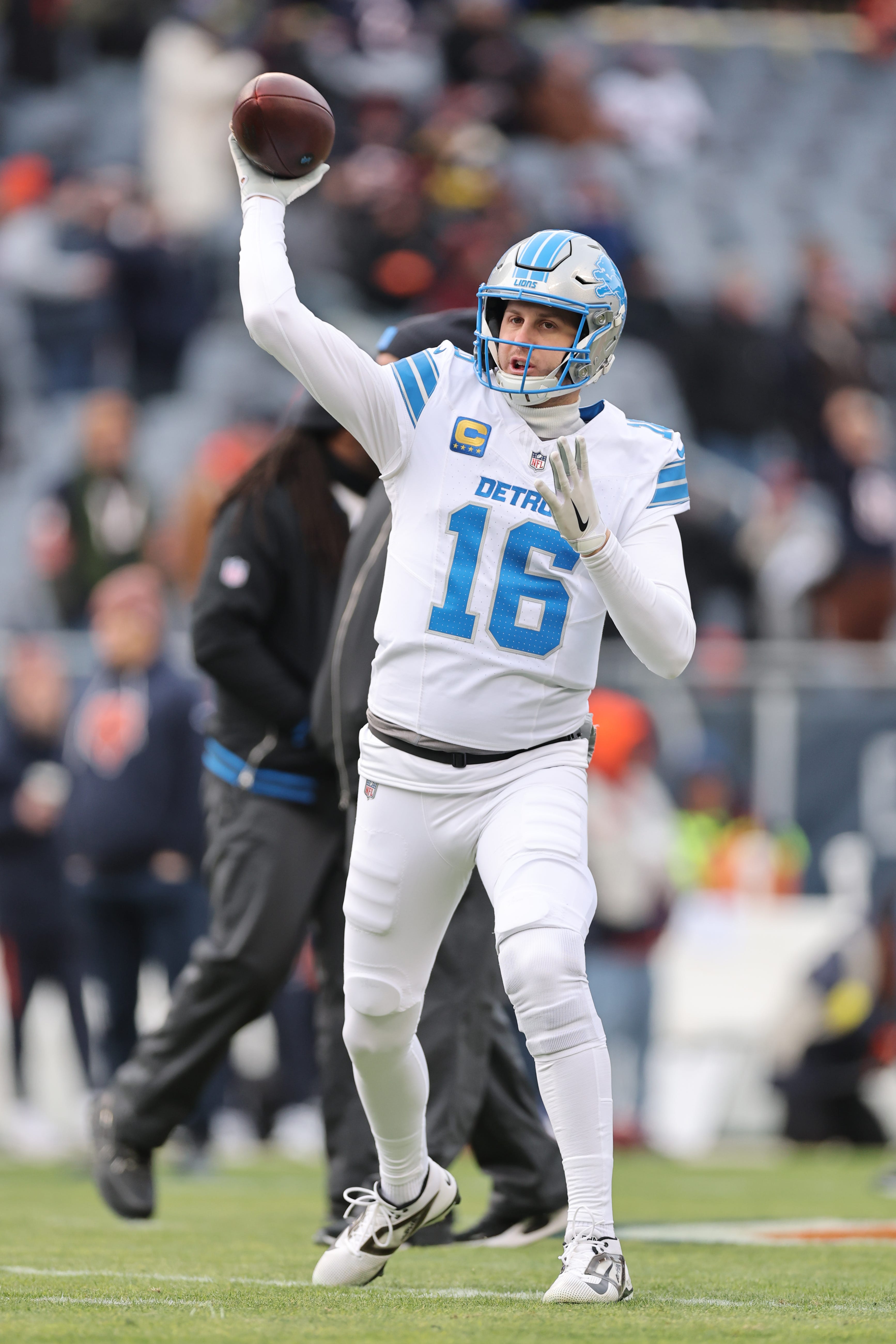 Readers give advice to the Detroit Lions, and question the ethics of sports betting.