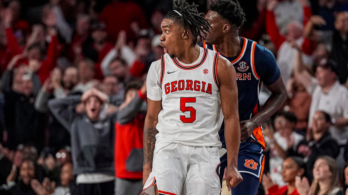 Παρακολούθηση πύλης μεταφοράς μπάσκετ της Georgia Bulldogs