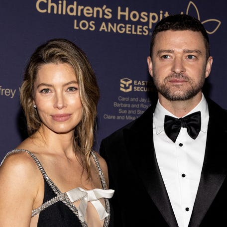 Jessica Biel and Justin Timberlake attend the 2022 Children's Hospital Los Angeles (CHLA) Gala at the Barker Hangar in Santa Monica, California, on Oct. 8, 2022.