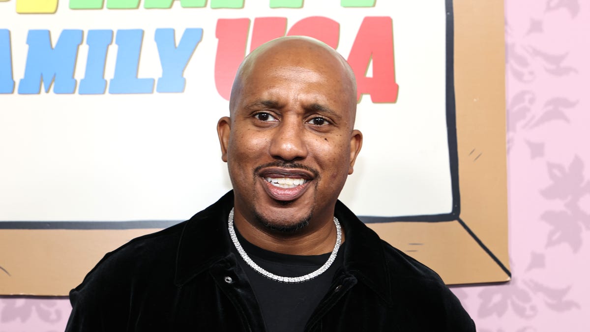 Chris Redd attends the "#1 Happy Family USA" premiere on April 16, 2025, in New York City.