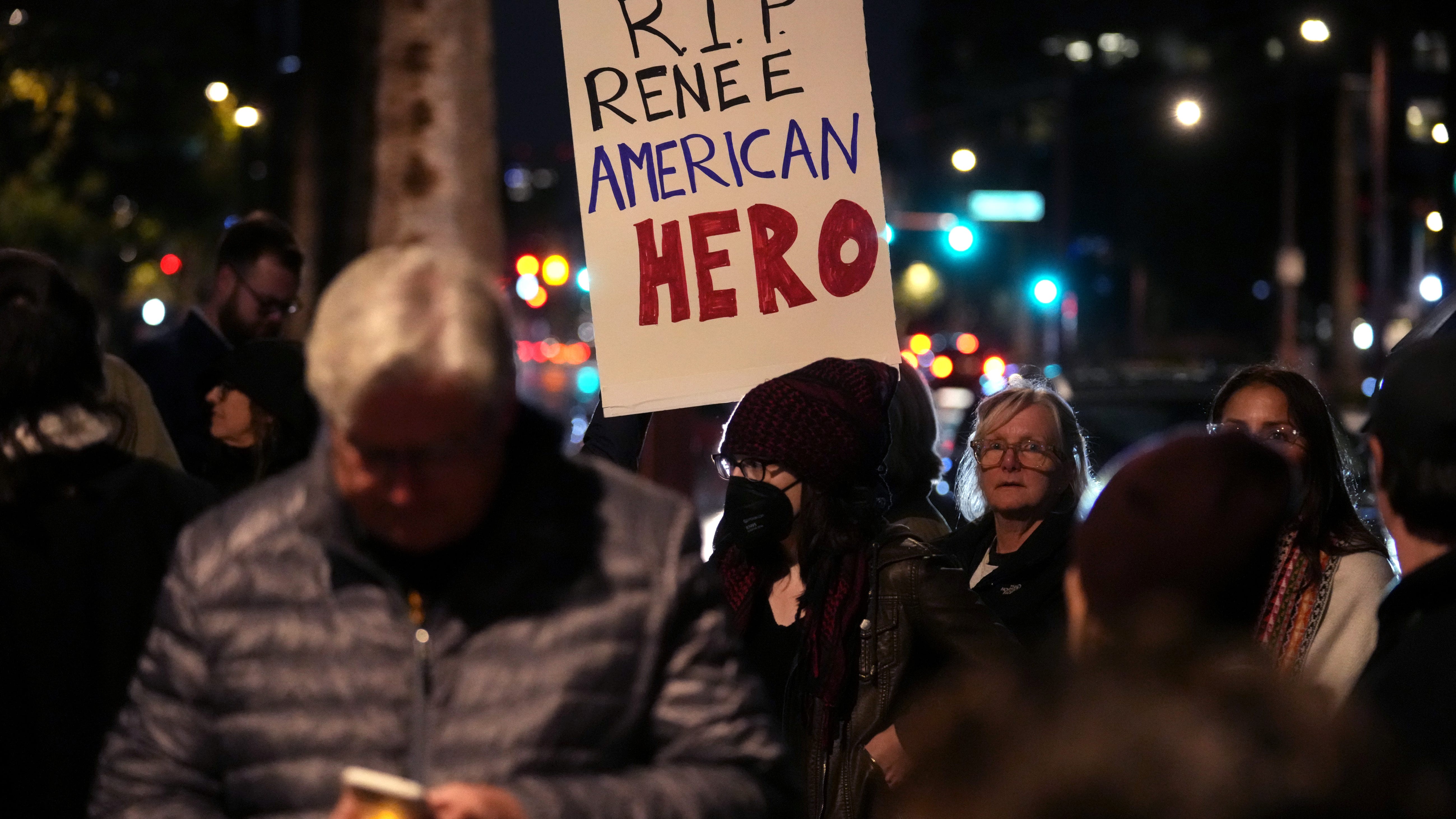 Pelatihan militer direncanakan untuk Phoenix. Apakah itu berkaitan dengan imigrasi?