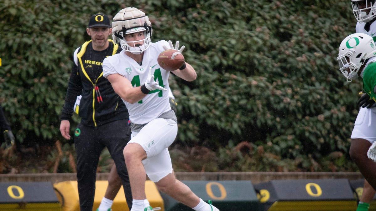 Pelacak Portal Transfer Sepakbola LSU: Transfer TE Oregon berkomitmen ke LSU