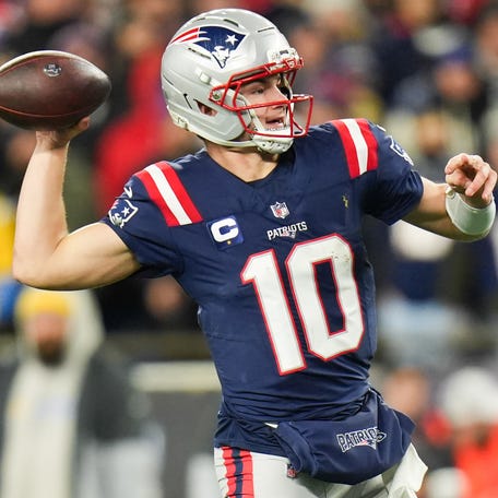 New England Patriots quarterback Drake Maye (10) throws a pass during the fourth quarter against the Los Angeles Chargers in an AFC Wild Card Round game at Gillette Stadium in Foxborough, Massachusetts on Jan. 11, 2026.