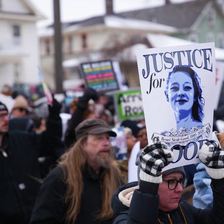 At least 3,000 people gathered for an anti-ICE protest at Powderhorn Park in south Minneapolis on Jan. 10, 2026, after the fatal shooting of Renee Nicole Good.