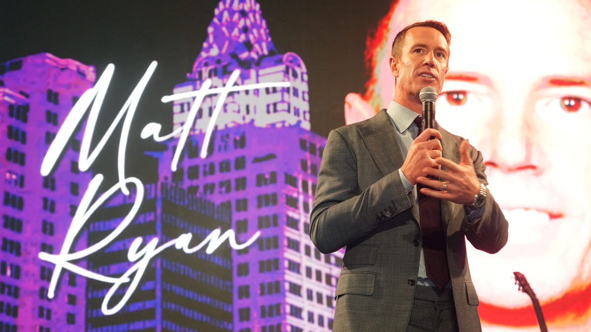 Falcons memperkenalkan Matt Ryan sebagai Presiden Sepak Bola: Update Langsung