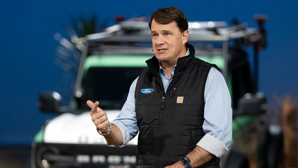 Jim Farley sobre cómo la guerra en Irán afecta a Ford y su futura alineación