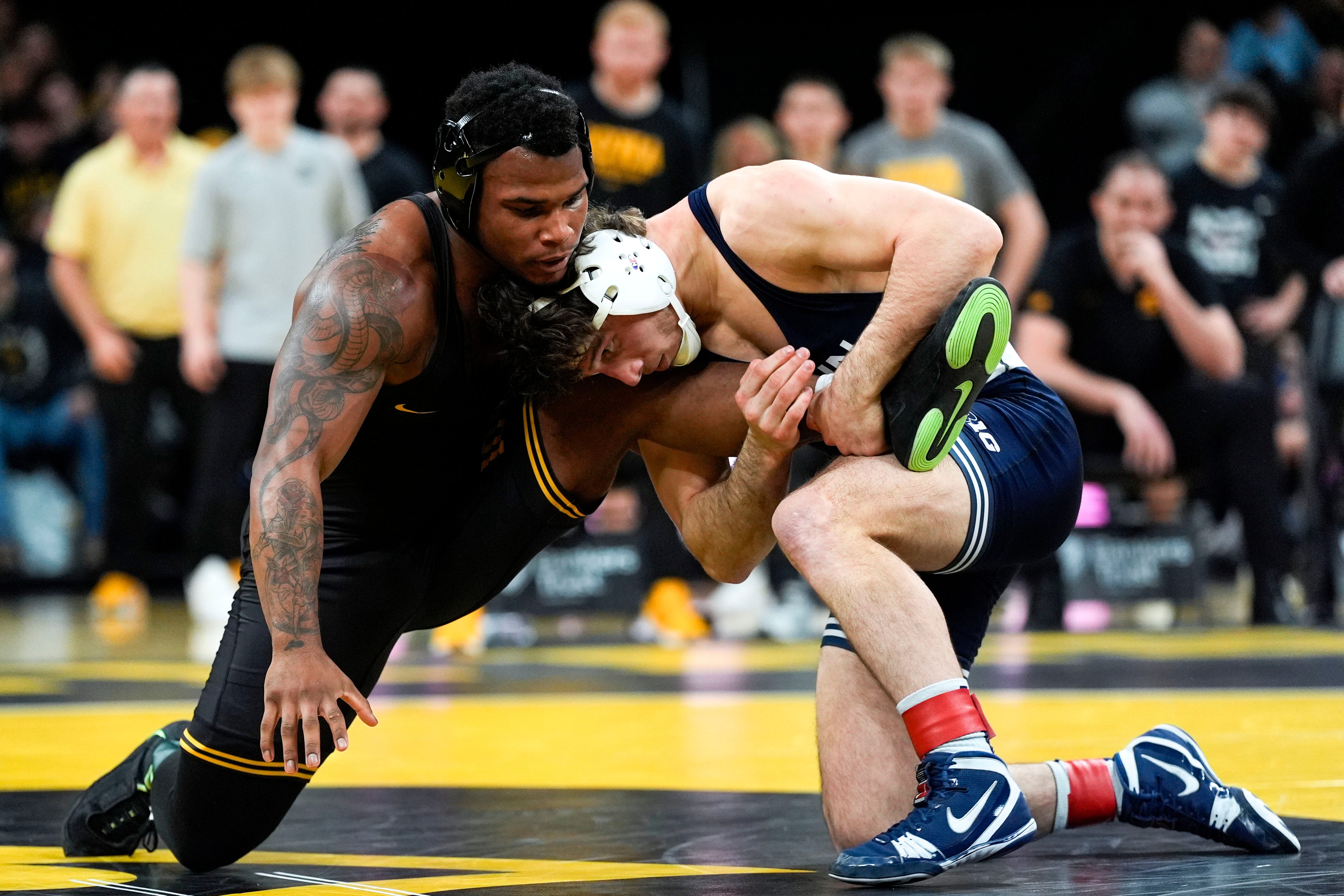 College wrestling rankings: Check out latest NWCA top 25 poll