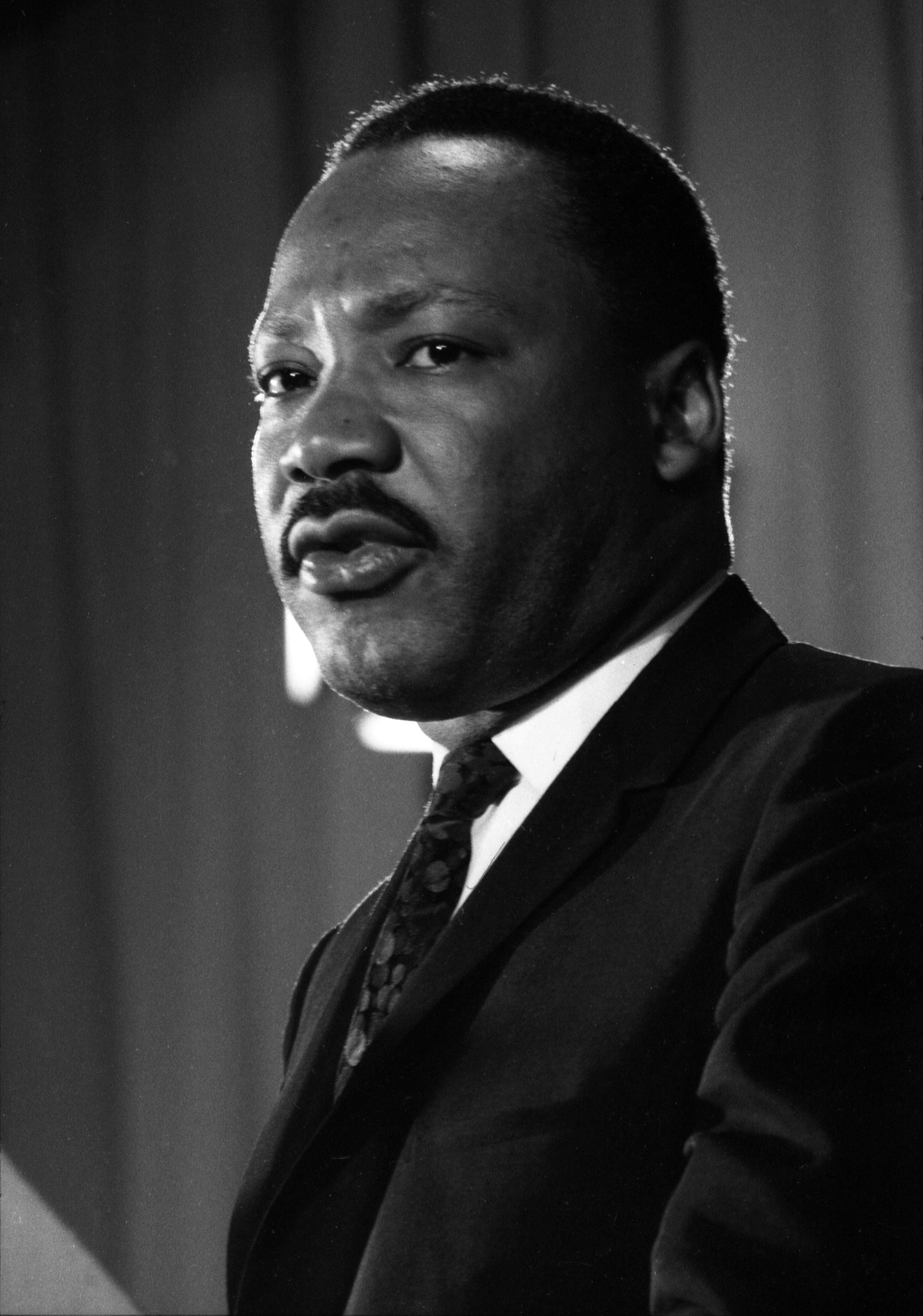 Donald Trump signs MLK Day proclamation, touts records release