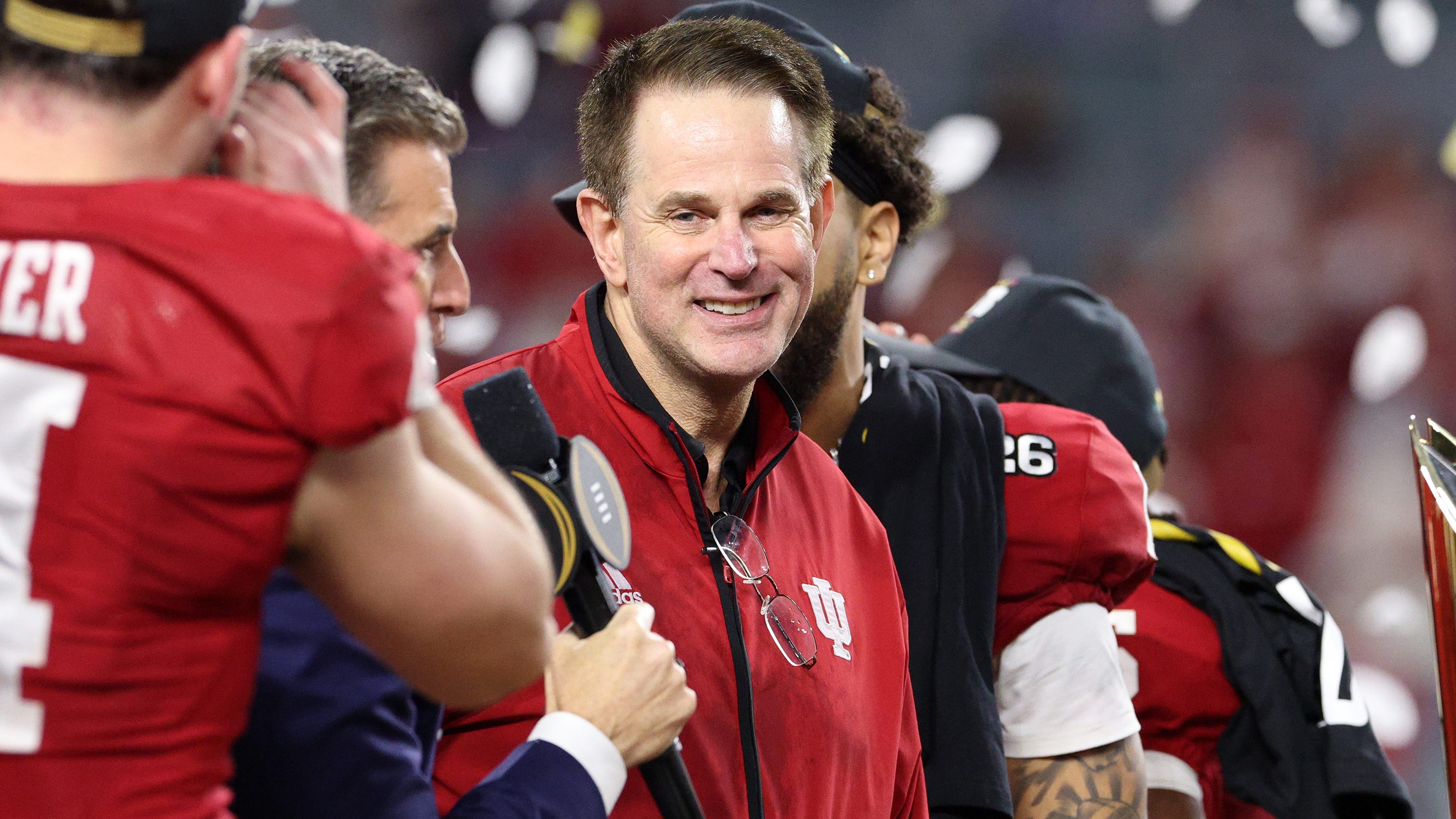 Tanda Tangan gerbang transfer sepak bola Big Ten, komitmen: Tim-demi