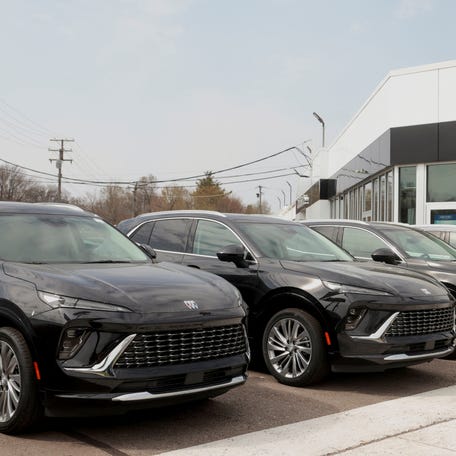 2025 Buick Envision SUVs sit on the lot of a Buick GMC dealership in Detroit, Michigan, U.S., April 18, 2025. REUTERS/Rebecca Cook
