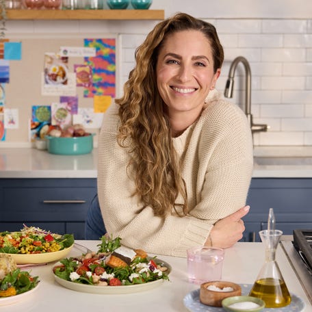 Melissa Ben-Ishay is known for her mini cupcake brand Baked by Melissa, but she's bringing healthy dinner recipes to Blue Apron.
