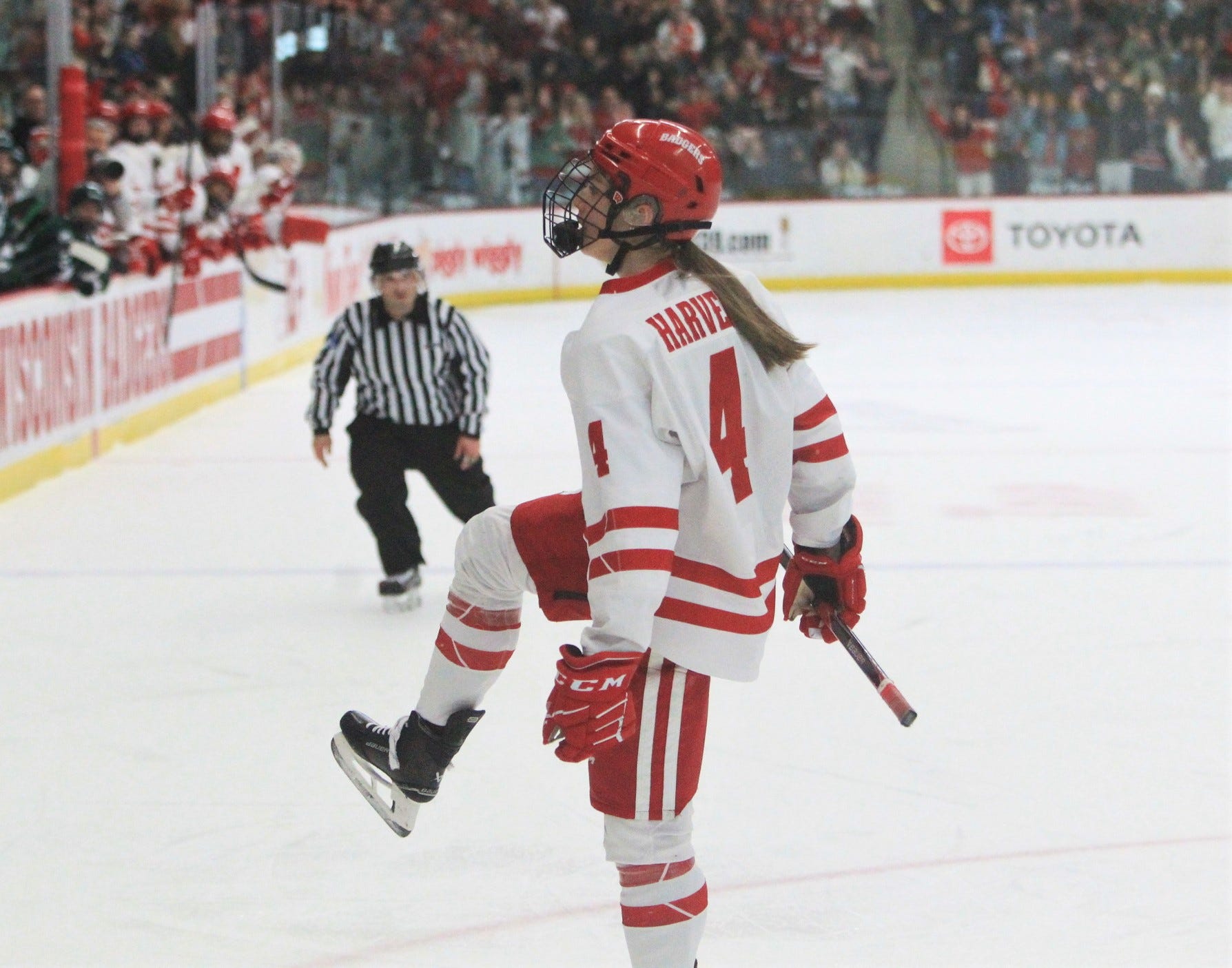 Hat tricks from Harvey, Simms highlight sterling Senior Day for Wisconsin