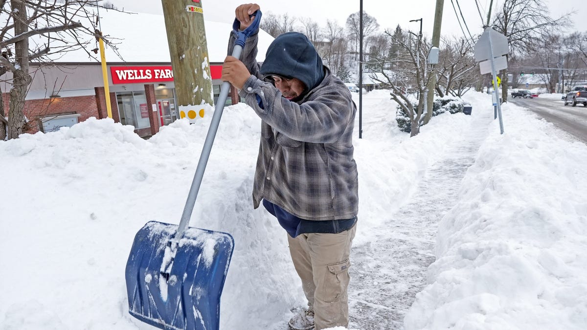 2026 winter storms in US have killed more than 150 in just over a month