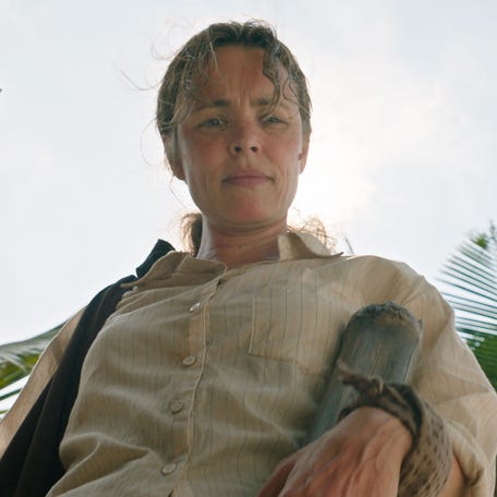 Rachel McAdams plays a "Survivor" fan who actually winds up stuck on a deserted island in the thriller "Send Help."